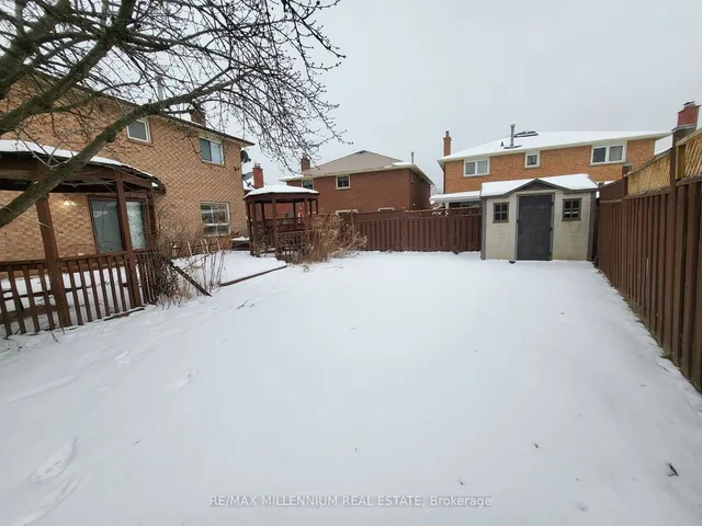 Additional image 36 of 27 Dundalk Cres