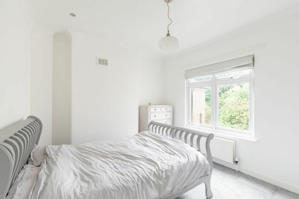 Additional image 5 of Kingsdown Avenue, South Croydon, CR2
