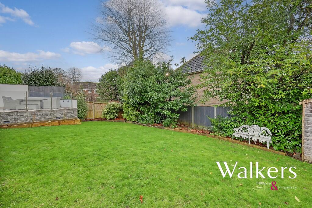 Additional image 31 of West Park Crescent, Billericay