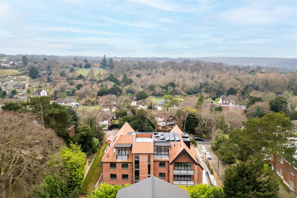 Additional image 13 of Sanderstead Road, South Croydon