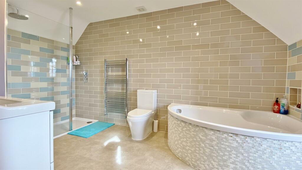 Additional image 24 of Kirby Road, Great Holland