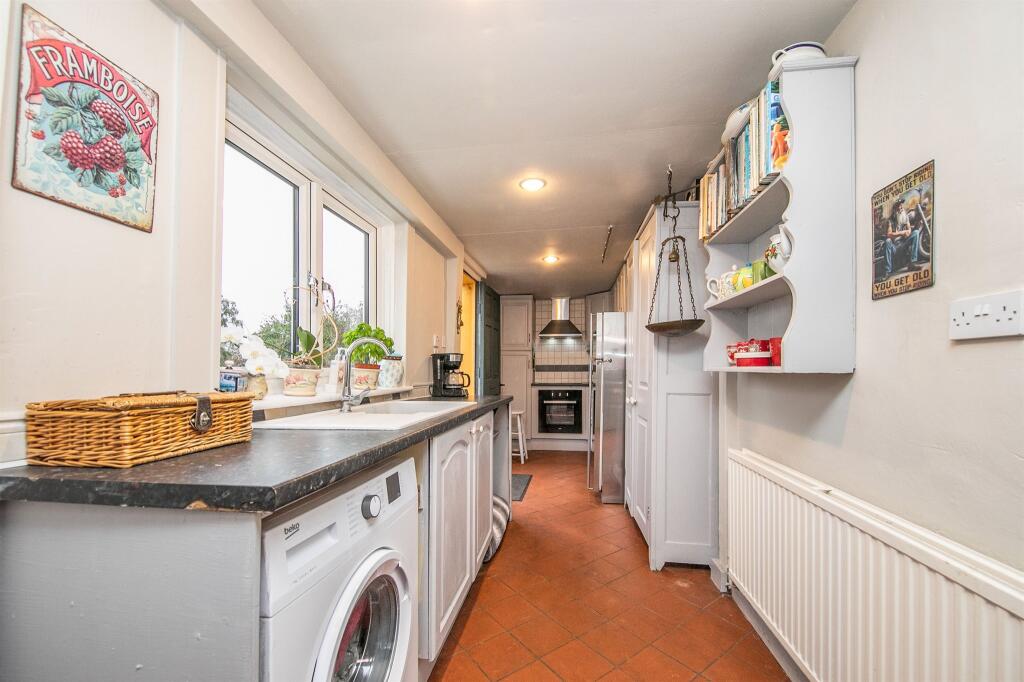 Additional image 6 of Wigborough Road, Peldon, Colchester