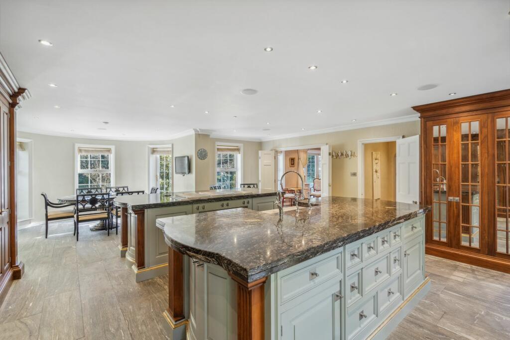 Additional image 3 of The Gatehouse, 45 Shirley Hills Road, Croydon, CR0 5HQ