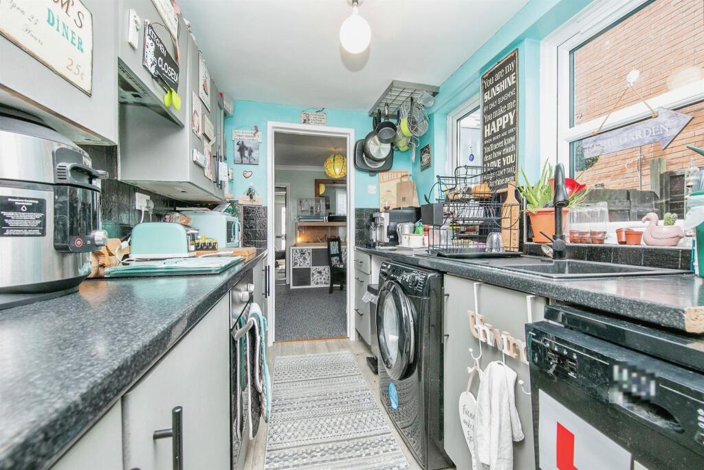 Additional image 4 of Harwich Road, Colchester