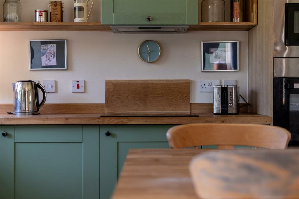 Additional image 16 of Mudhouse Lane, Burton