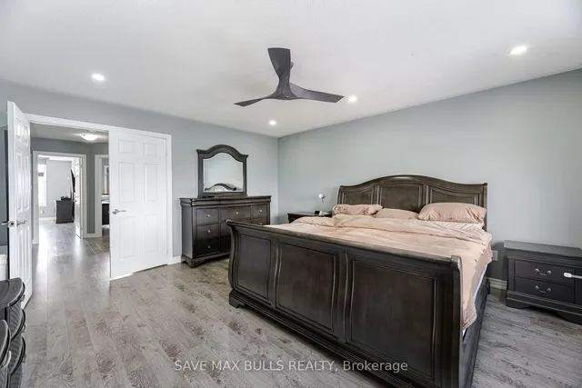 Additional image 20 of 26 Beachville Circ