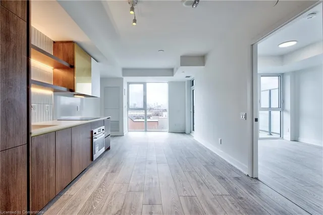 Additional image 17 of 1285 Queen St Unit 514