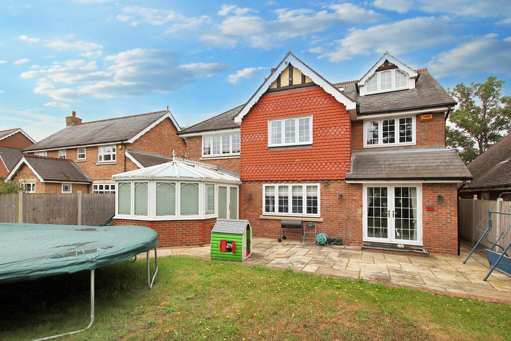 Additional image 19 of Orchard Avenue, Shirley