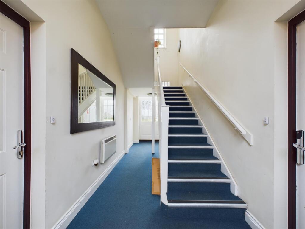 Additional image 14 of Cayton Road, Coulsdon