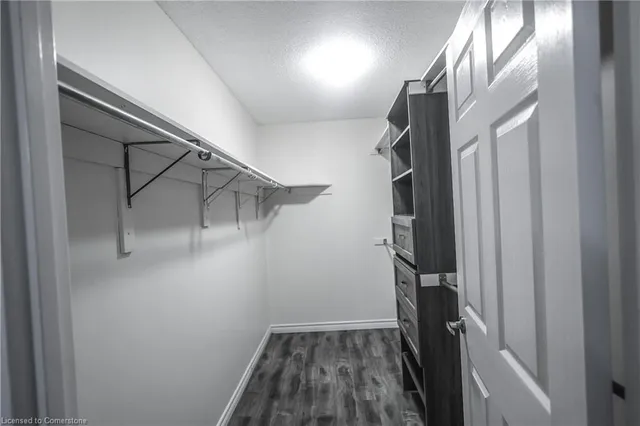 Additional image 10 of 3227 King St Unit 311