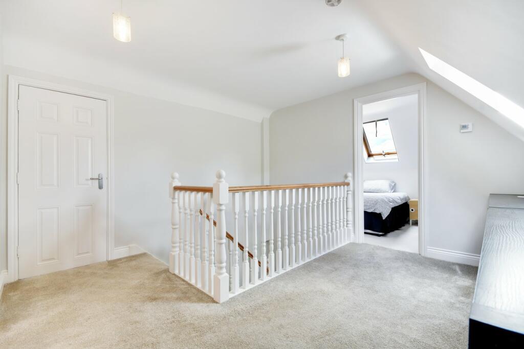 Additional image 28 of The Avenue, Brentwood, CM13