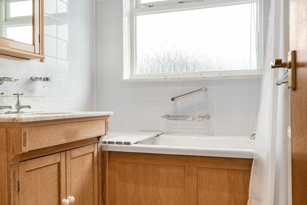 Additional image 18 of Sheering Mill Lane, Sawbridgeworth, CM21