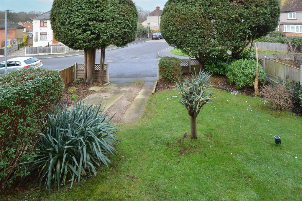 Additional image 18 of Costead Manor Road, Brentwood