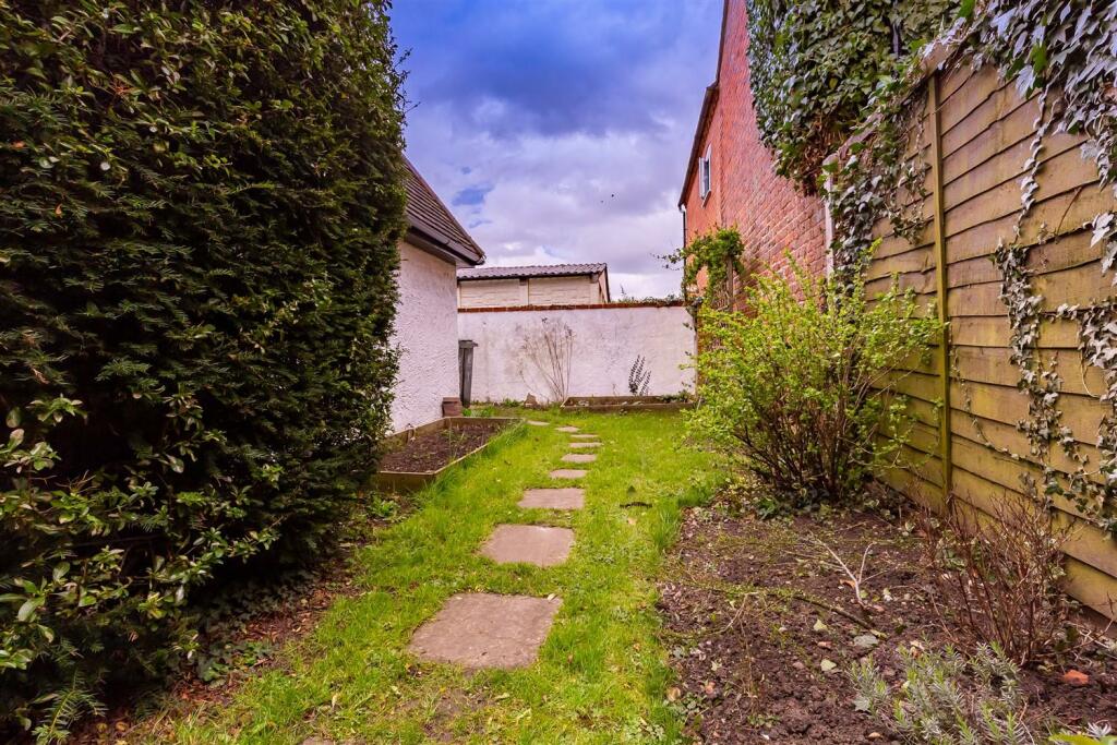 Additional image 26 of Duck Lane, Thornwood Common