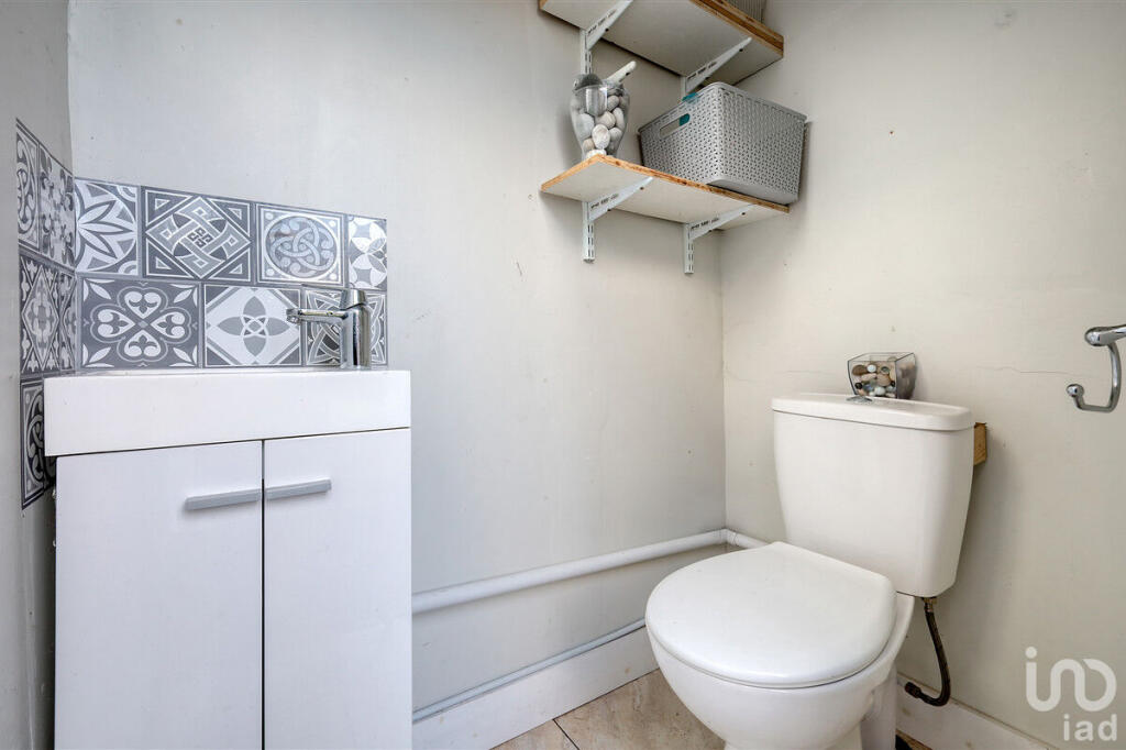 Additional image 15 of Langham Crescent, Billericay, CM12