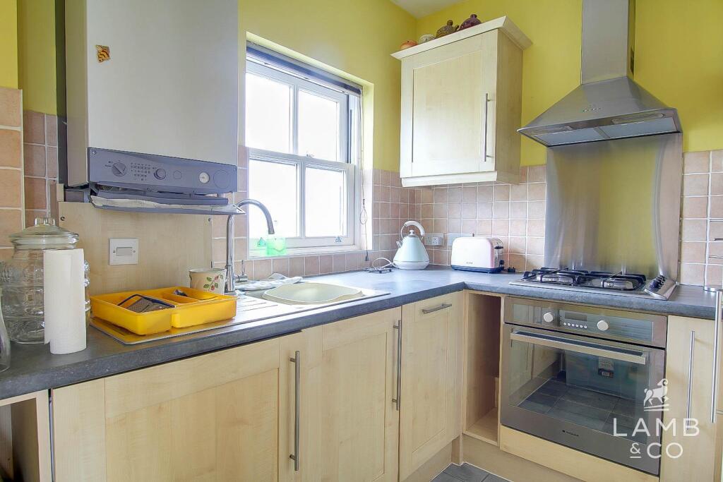 Additional image 11 of The Parade, Walton On The Naze