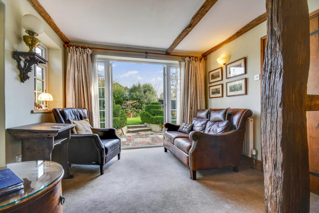 Additional image 7 of Coxtie Green Road, Pilgrims Hatch, Brentwood