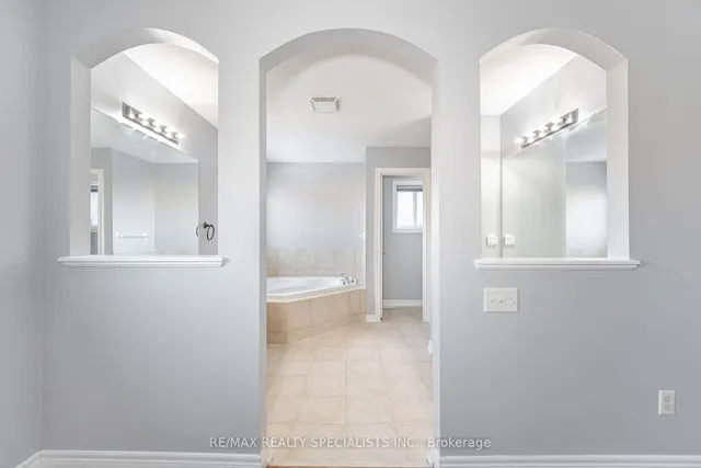 Additional image 27 of 6 Arctic Fox Cres