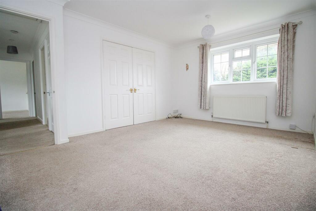 Additional image 12 of Upper Hook, Harlow