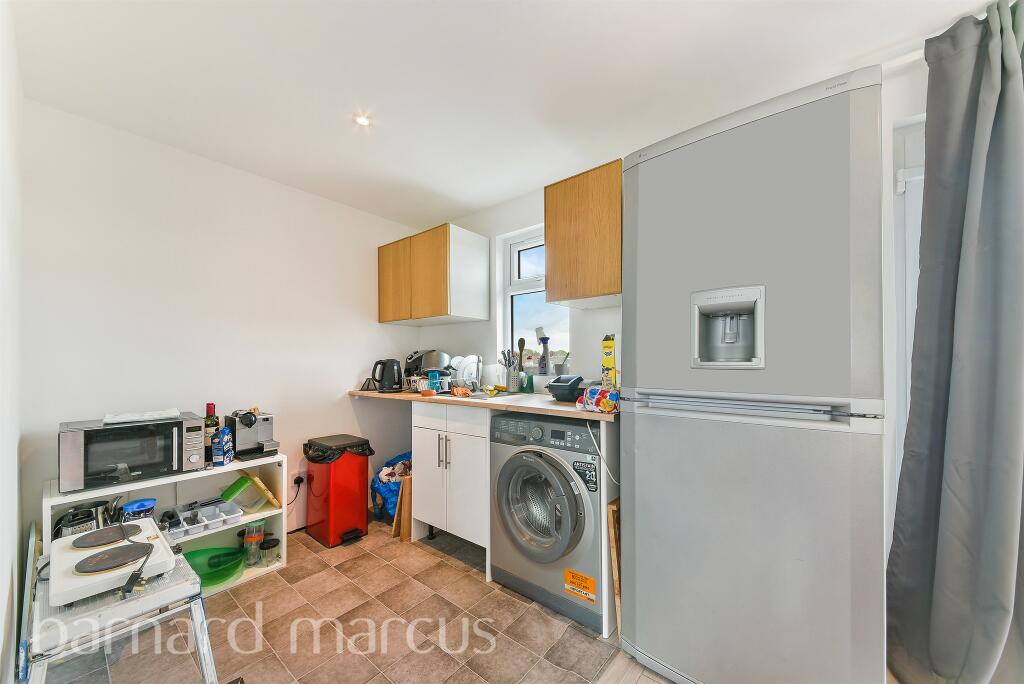 Additional image 6 of Manor Way, Mitcham