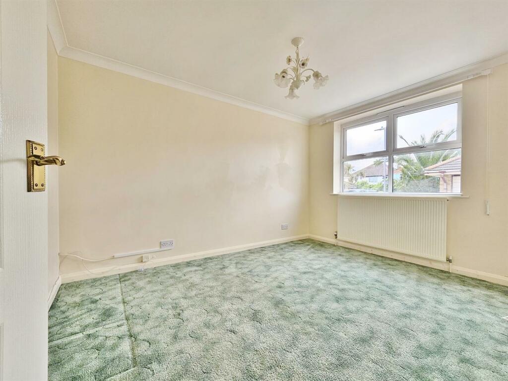 Additional image 13 of Seaview Heights, Walton On The Naze