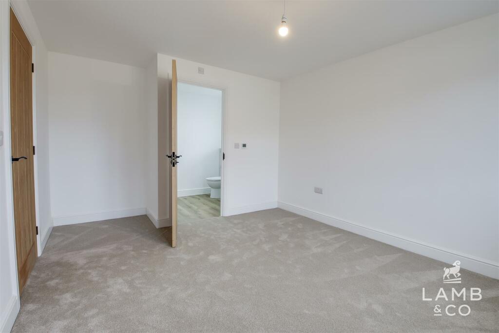 Additional image 7 of Madeleine Gardens, Pork Lane, Great Holland