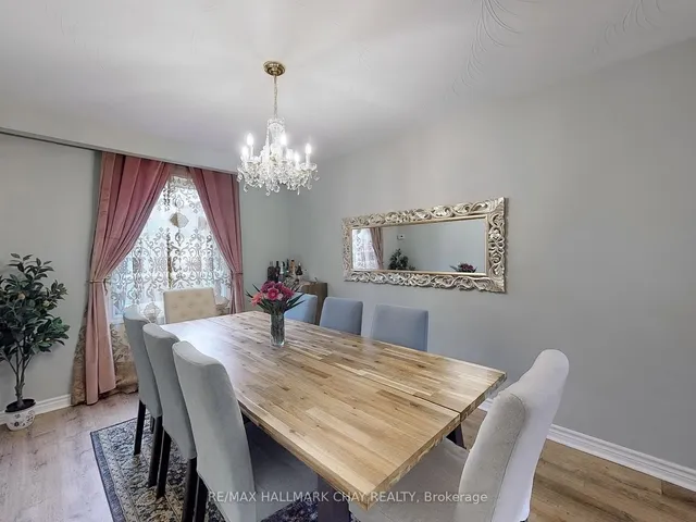 Additional image 6 of 16 Edinborough Crt