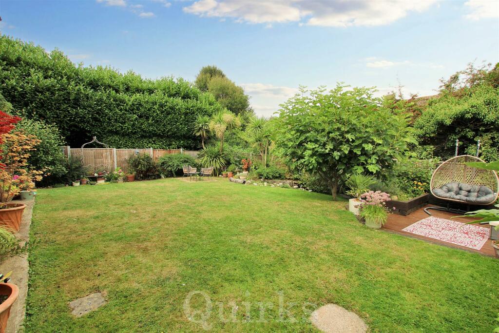 Additional image 16 of Gainsborough Close, Billericay