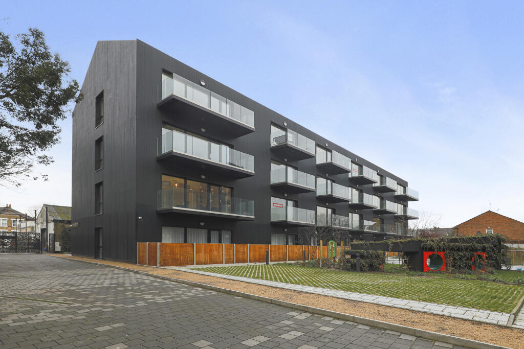 Additional image 4 of Coppice Yard, Croydon, CR0