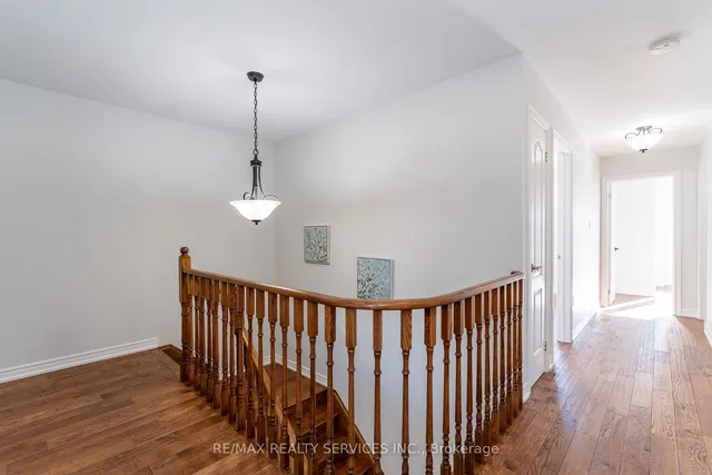 Additional image 20 of 112 Amaranth Cres