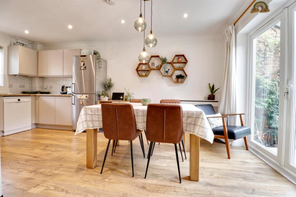 Additional image 7 of Hurn Grove, Bishop's Stortford, CM23