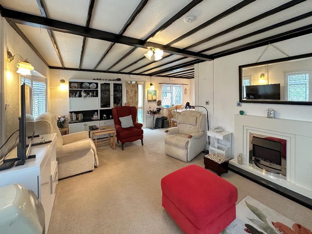 Additional image 5 of Court Farm Park, Warlingham, Surrey, CR6 9YA