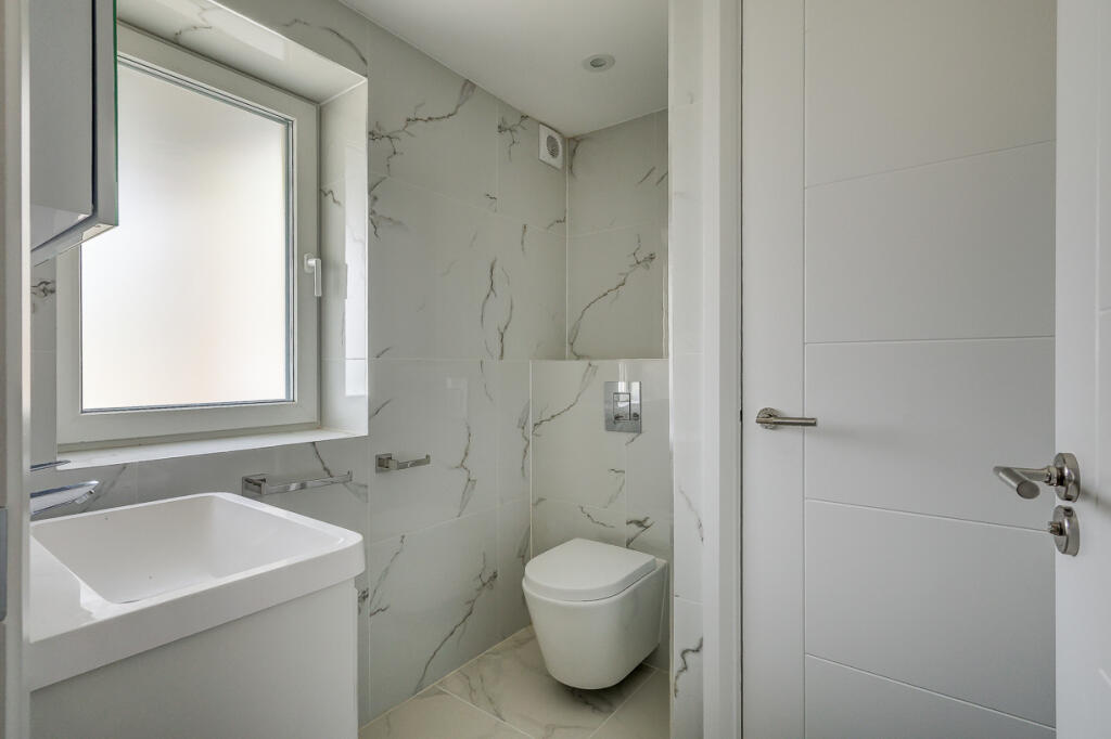 Additional image 18 of Stansted Road, Bishop's Stortford, Hertfordshire, CM23