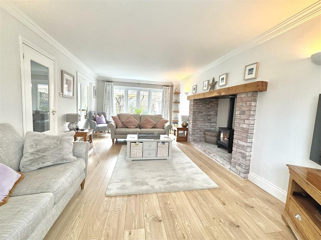 Additional image 5 of Chandlers, Burnham-on-Crouch