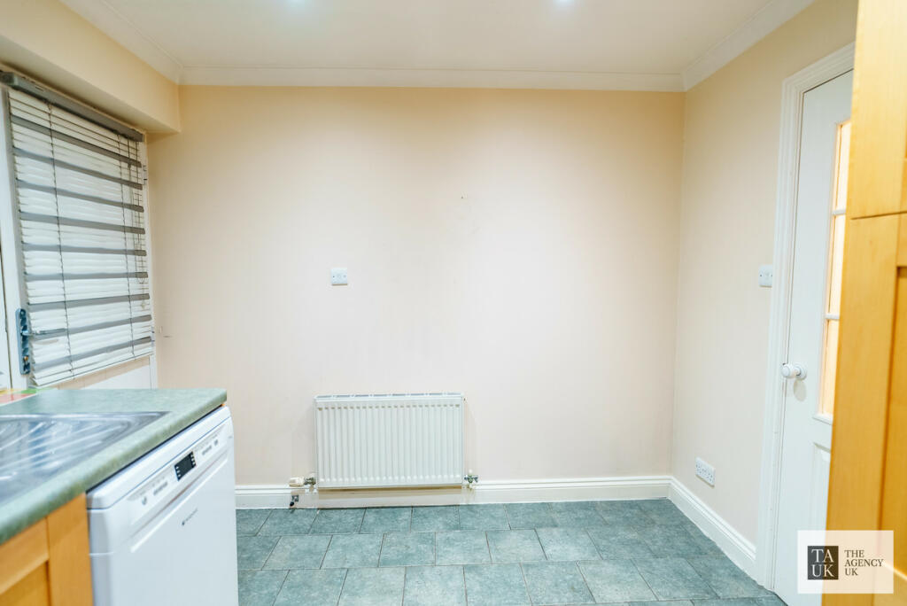 Additional image 8 of Brook Street, Brentwood, CM14