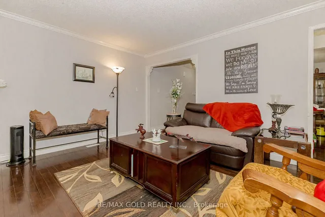 Additional image 10 of 8 Saint Tropez Crt