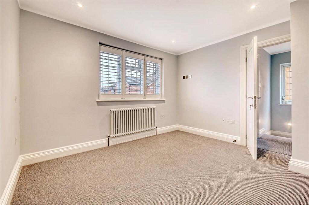 Additional image 13 of Bush Hall Road, Billericay, Essex, CM12
