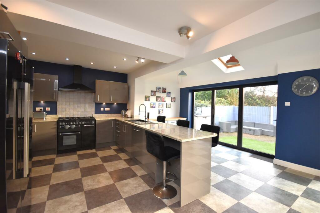 Additional image 7 of Woodfall Close, Little Neston