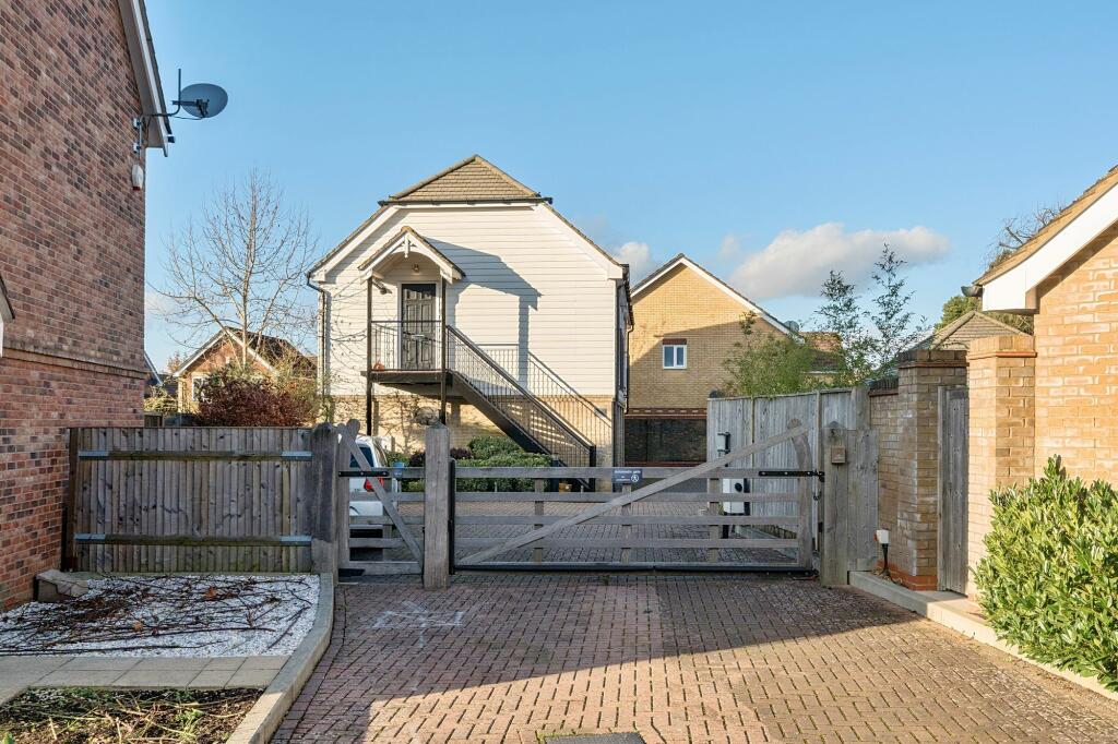 Additional image 15 of Oakgrove, Caterham, CR3