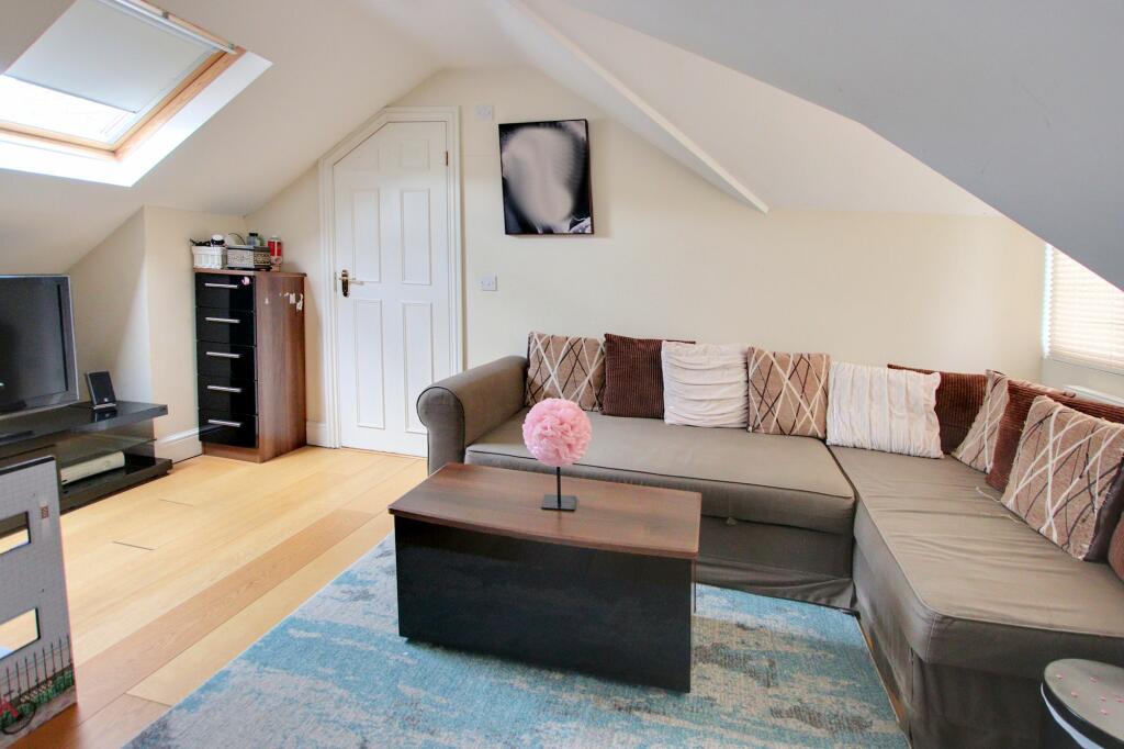 Additional image 16 of Orchard Avenue, Shirley