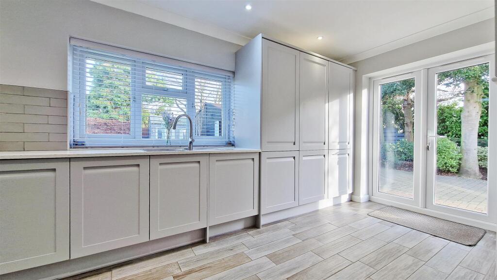 Additional image 10 of The Green, Tendring