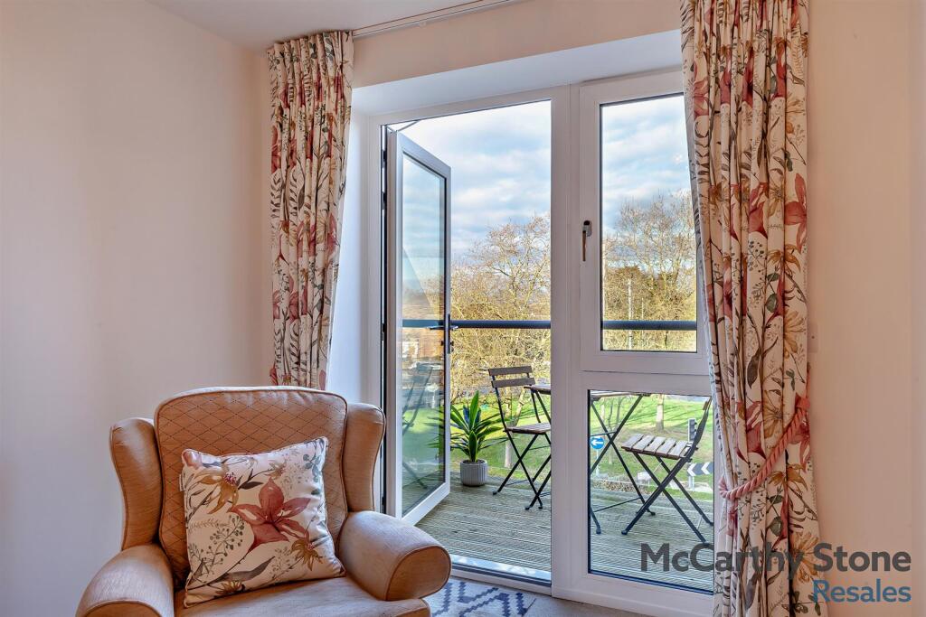 Additional image 4 of Miami House, Princes Road, Chelmsford, Essex, CM2 9GE