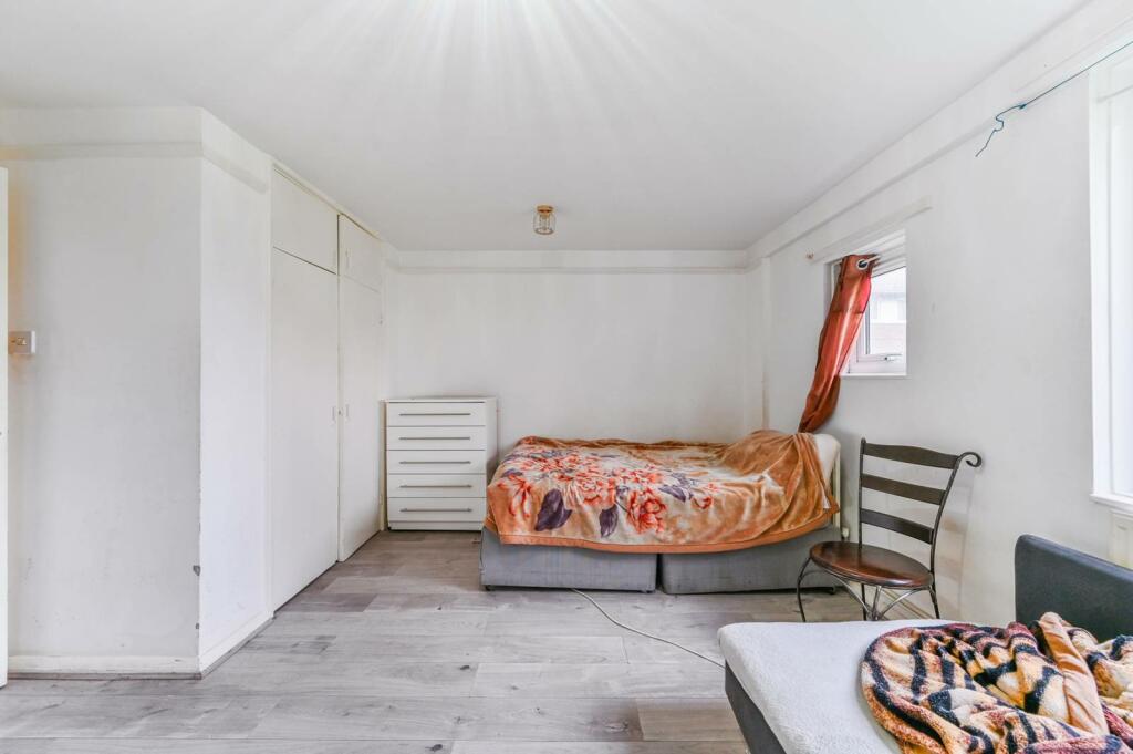 Additional image 4 of Wisbeach Road, Croydon, CR0