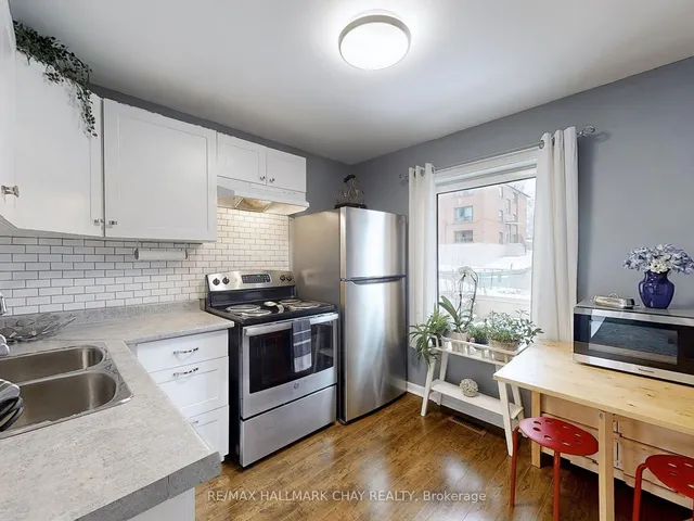 Additional image 16 of 16 Edinborough Crt