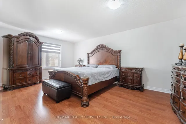 Additional image 18 of 4 Runnymede Cres