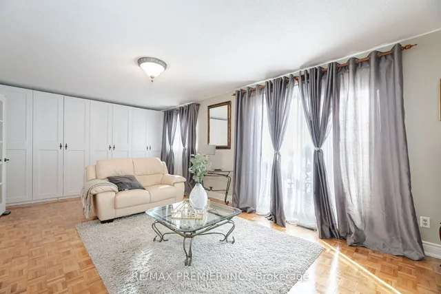 Additional image 20 of 14 Capstan Crt