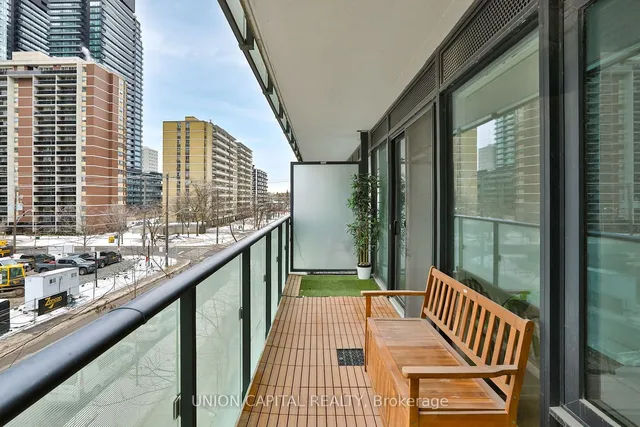 Additional image 27 of 161 Roehampton Ave Unit 203