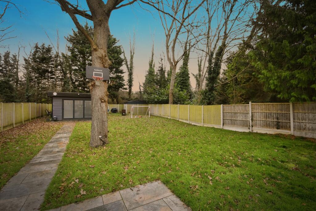 Additional image 17 of Selwood Road, BRENTWOOD