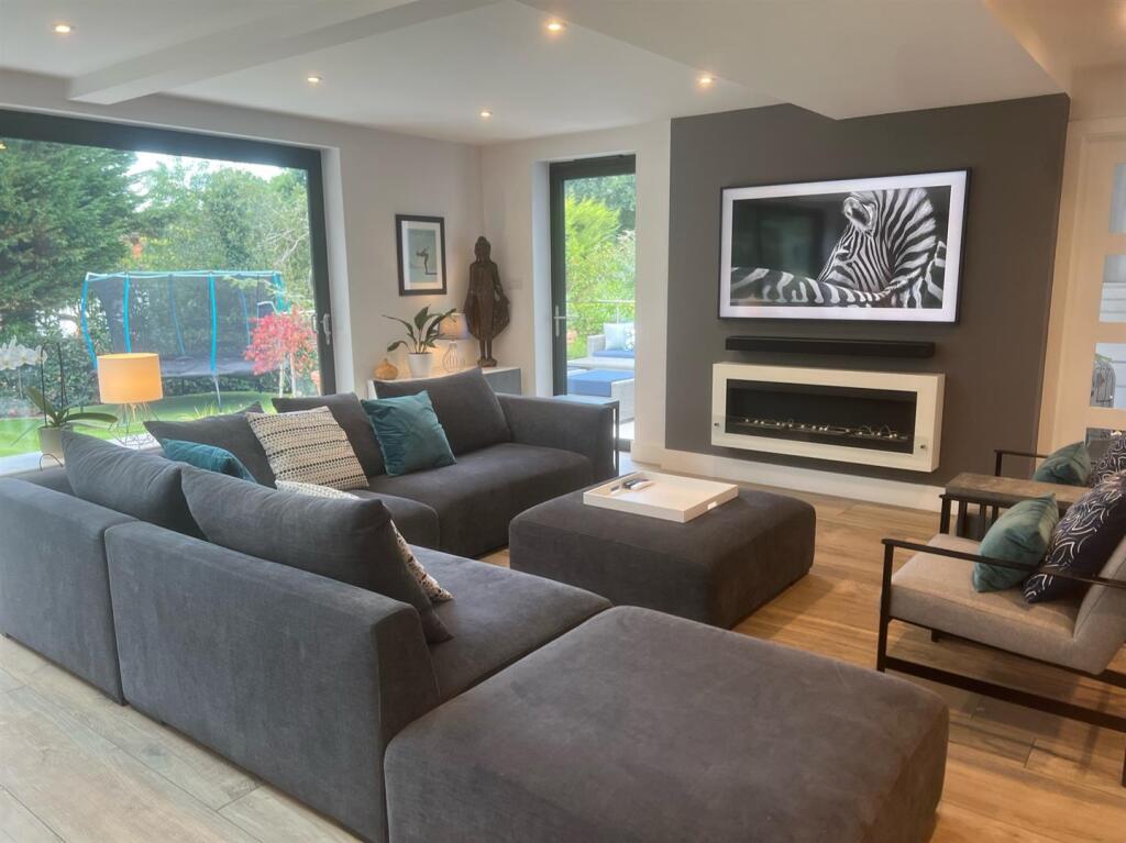 Additional image 4 of Mallard Way, Hutton Mount, Brentwood