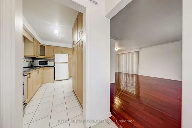 Additional image 9 of 365 Hollywood Ave